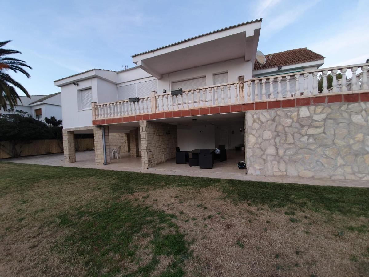Villa Privada La Pedrereta 萨洛 外观 照片