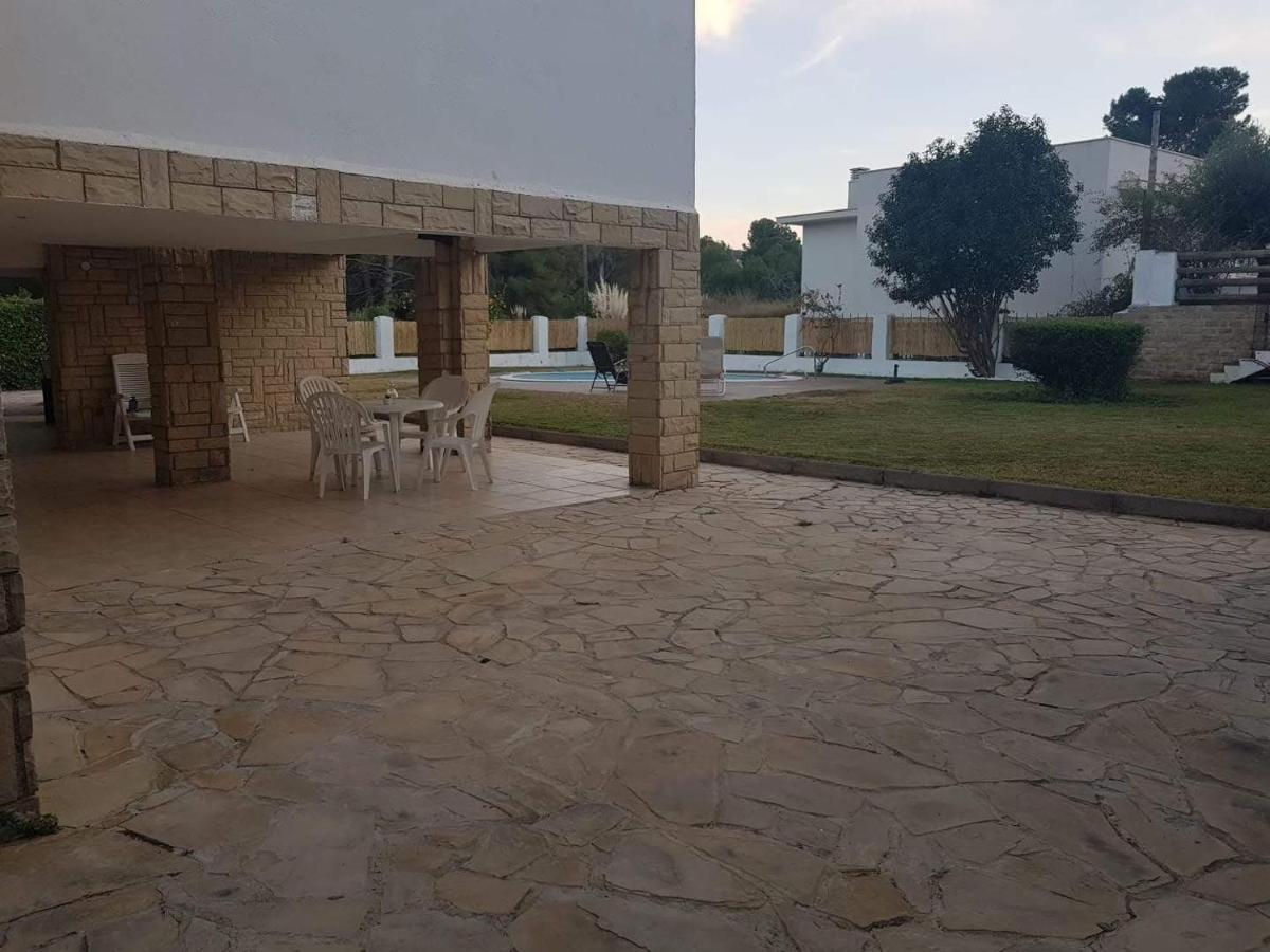 Villa Privada La Pedrereta 萨洛 外观 照片