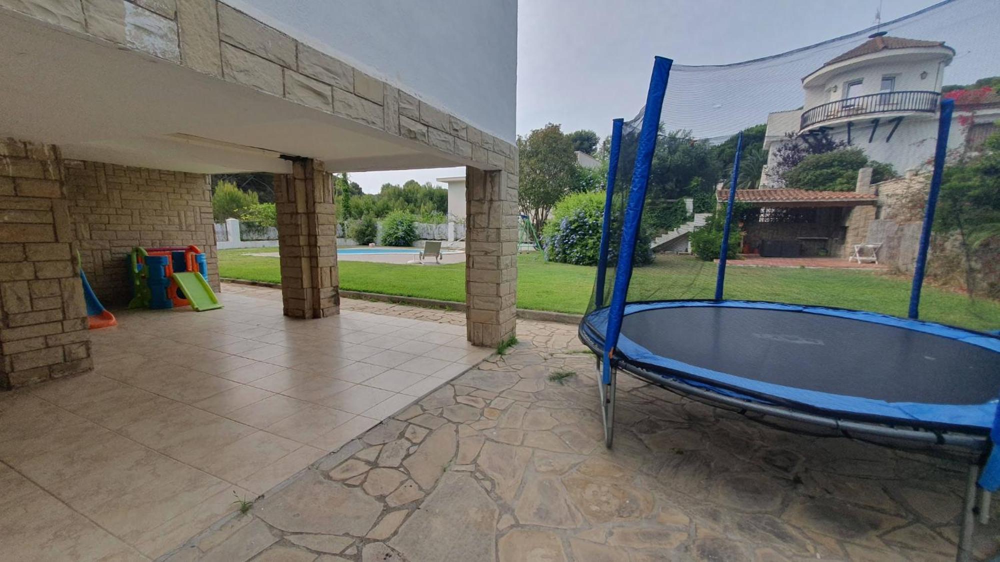 Villa Privada La Pedrereta 萨洛 外观 照片